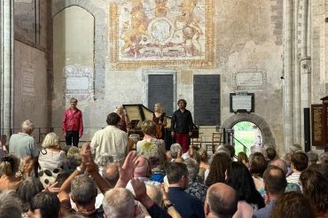 Virtuosity and Flair: Red Priest Triumphs at Dore Abbey